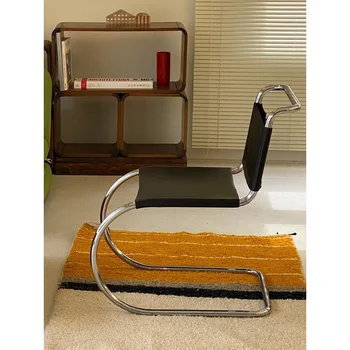 Armless moderno e minimalista medieval móveis com a inserção de cadeiras de encosto