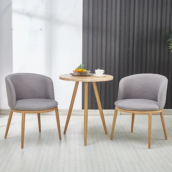 Nordic simples mesa de madeira, pequena casa, metal log pequena mesa redonda, imitação de madeira maciça, algumas curvas, algumas mesas de chá